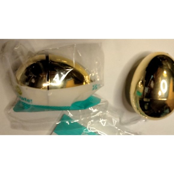 Gold Fillable Egg Prize Hunt Party Favor lot 2 - Picture 1 of 6
